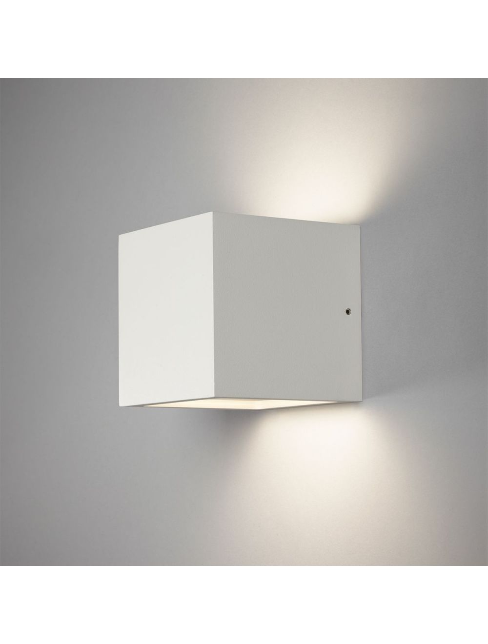 Berri Interpretive Sovereign Cube Væg LED Ude/indendørslampe - Hvid finish