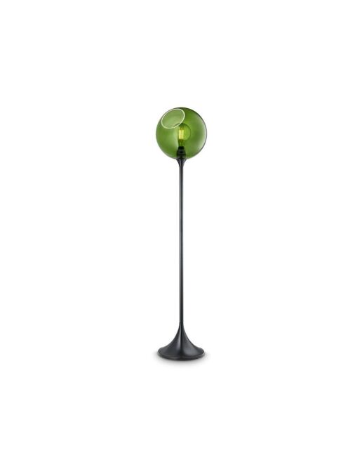Design-by-us-ballroom-army-gulvlampe.jpeg