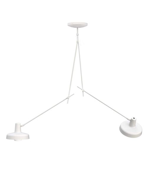 Lampefeber-Arigato-2-armet-loftlampe-hvid.jpeg