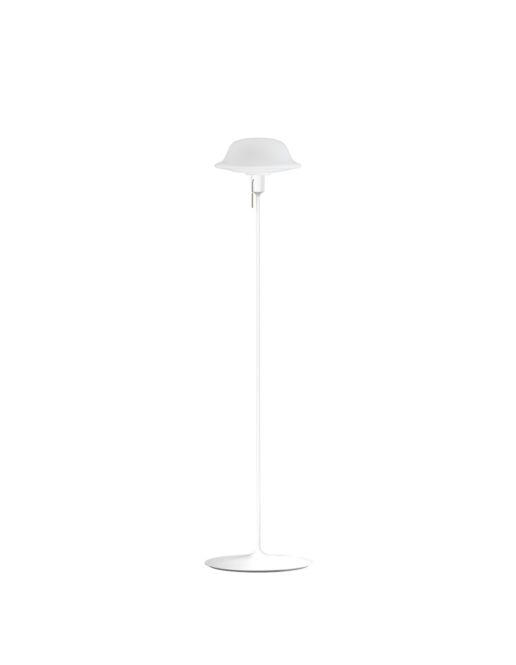 UMAGE-lifestyle-Butler-santfloor-white-1.jpg