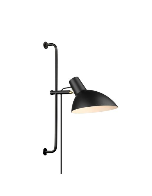 halo-design-metropole-grande-vaeglampe-i-sort-min.jpg
