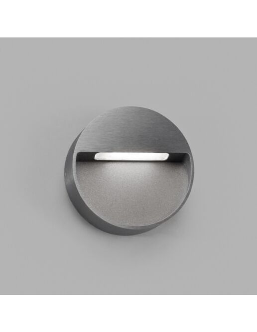 light-point-sirus-titanium-1-væglampe.jpg