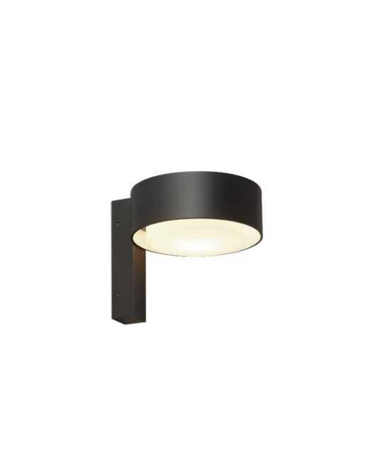 marset_plaff_on_udendoerslampe_sort1-min.jpg