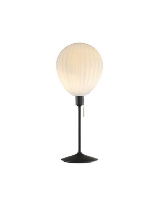 umage-around-the-world-bordlampe-sort-lys-min.jpg