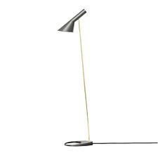 AJ-Gulvlampe-Grey-Brass-PRODUKT.jpg