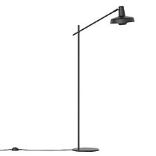 Grupa-Arigato-Gulvlampe-Sort-PRODUKT.jpg