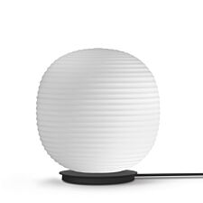 New_works_Lantern_Globe_gulvlampe-min.jpg