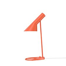 louis-poulsen-aj-mini-bordlampe-electric-orange-min.jpg