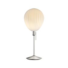 umage-around-the-world-bordlampe-steel-lys-min.jpg