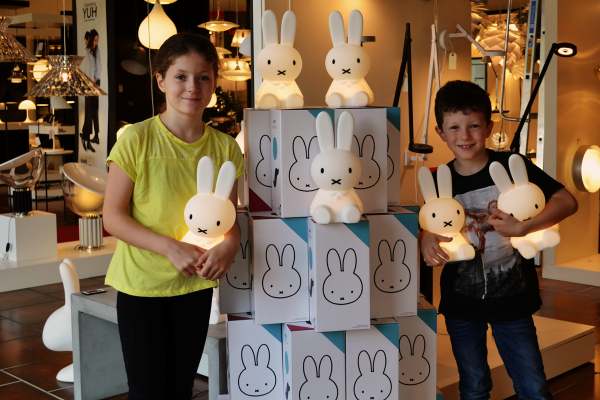 Miffy bordlampe fra Jensen Company i Herning