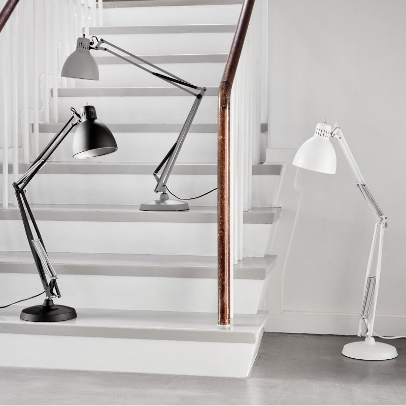 Archi arkitektlamper fra Nordic Living er perfekte l&aelig;selamper med justerbart design